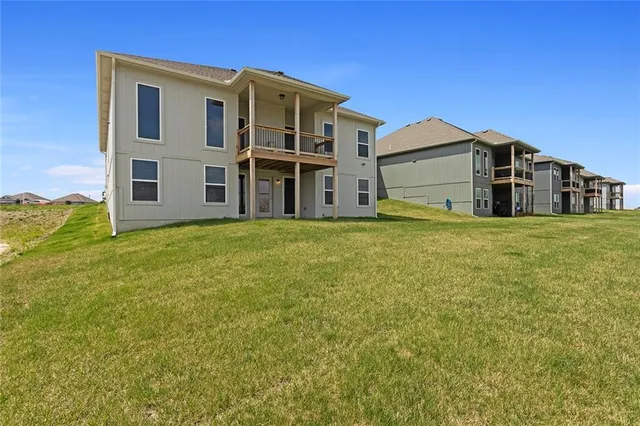 $424,999 | 11437 North Auburndale Circle, Kansas City, MO 64157