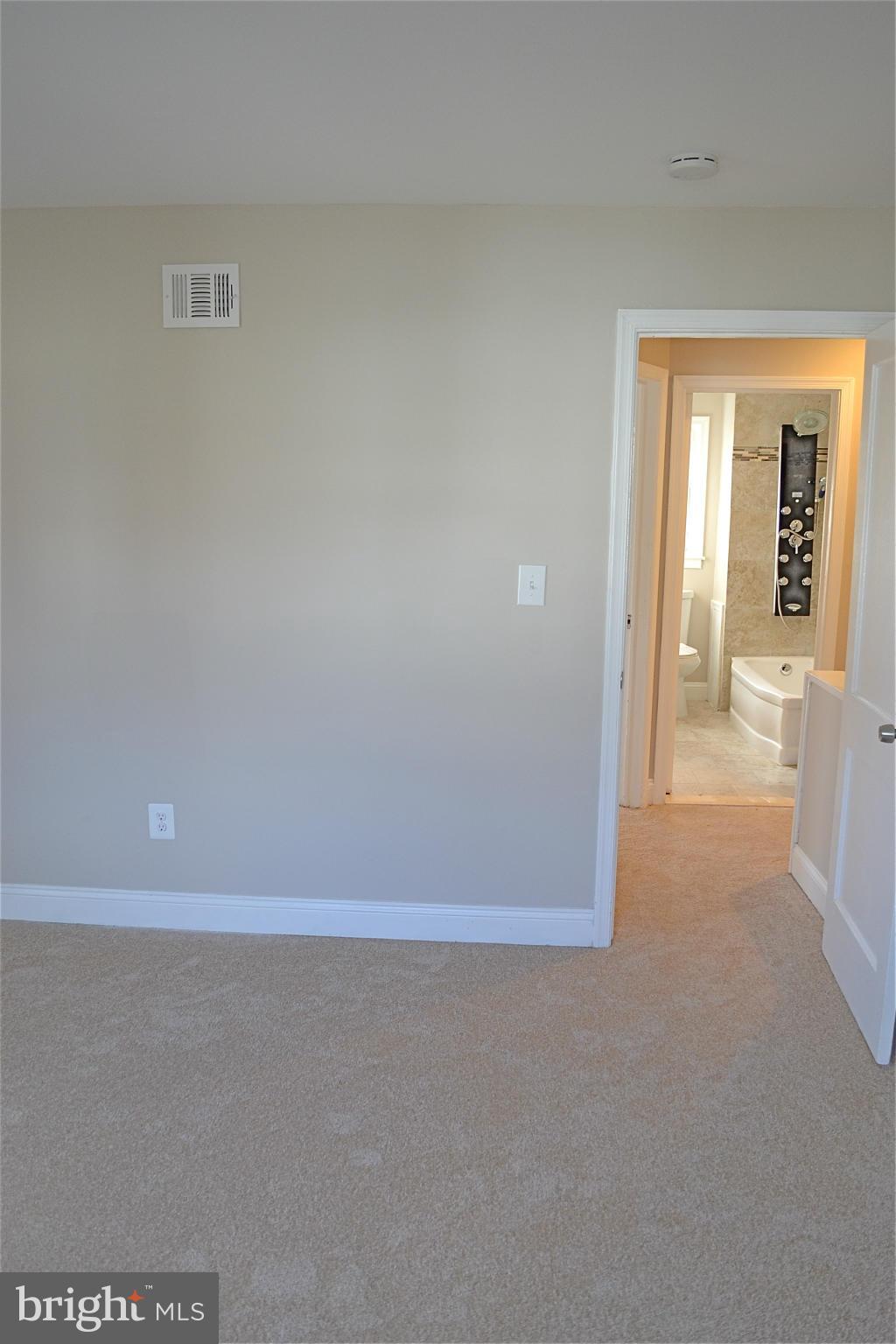 7207 East Forest Road Landover, MD 20785 - Photo 9 of 17 Bedroom