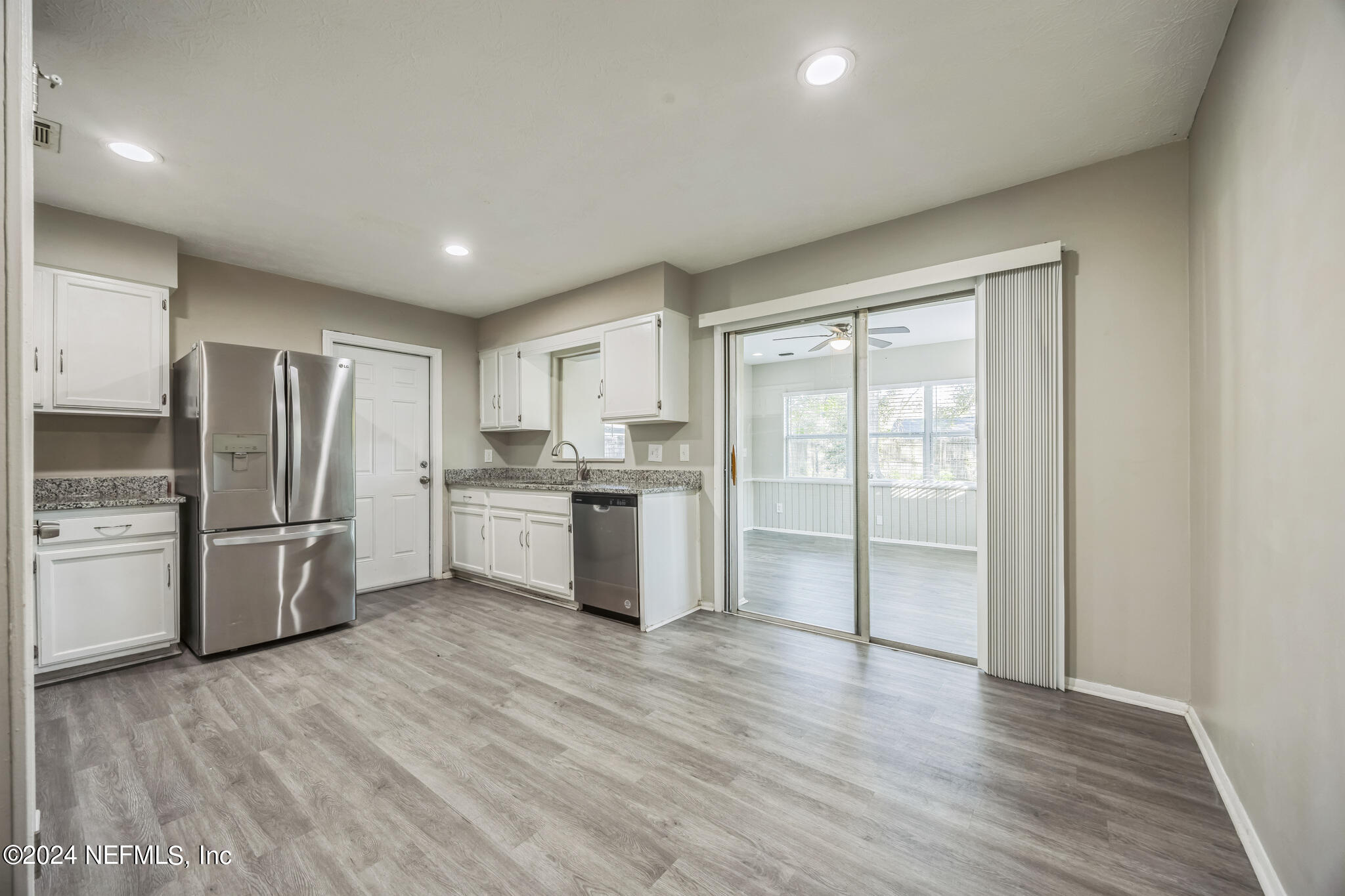 8305 Axson Street Jacksonville, FL 32221 - Photo 9 of 21 8305_Axson_St_Jacksonville_FL_32221_USA-