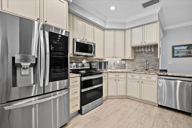 $1,555,999 | 2041 Staysail Lane, Jupiter, FL 33477