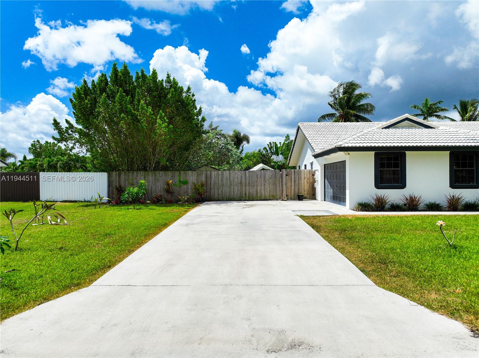 18830 Southwest 294th Terrace Homestead, FL 33030 - Photo 44 of 55