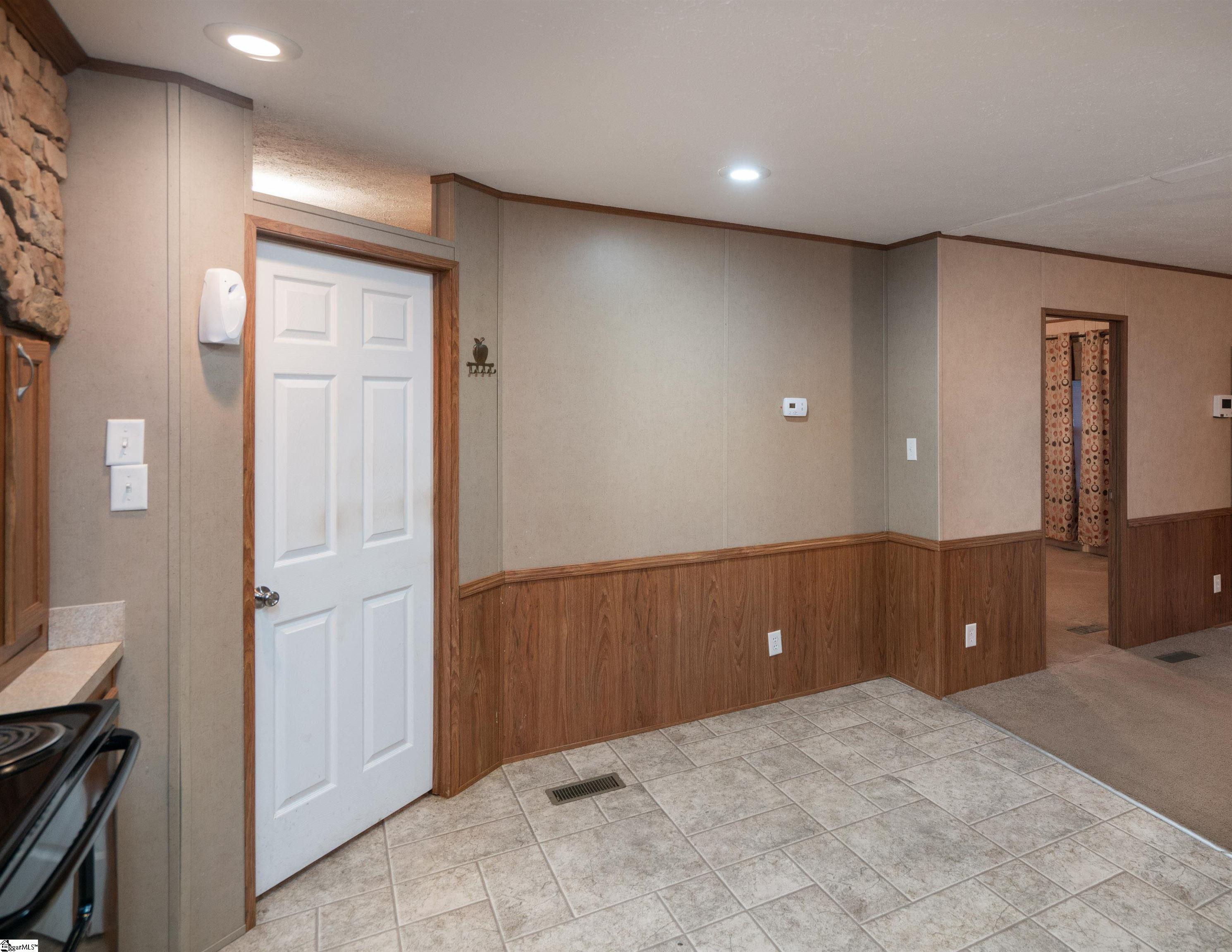 237 Buddy Knight Road Ware Shoals, SC 29692 - Photo 12 of 25
