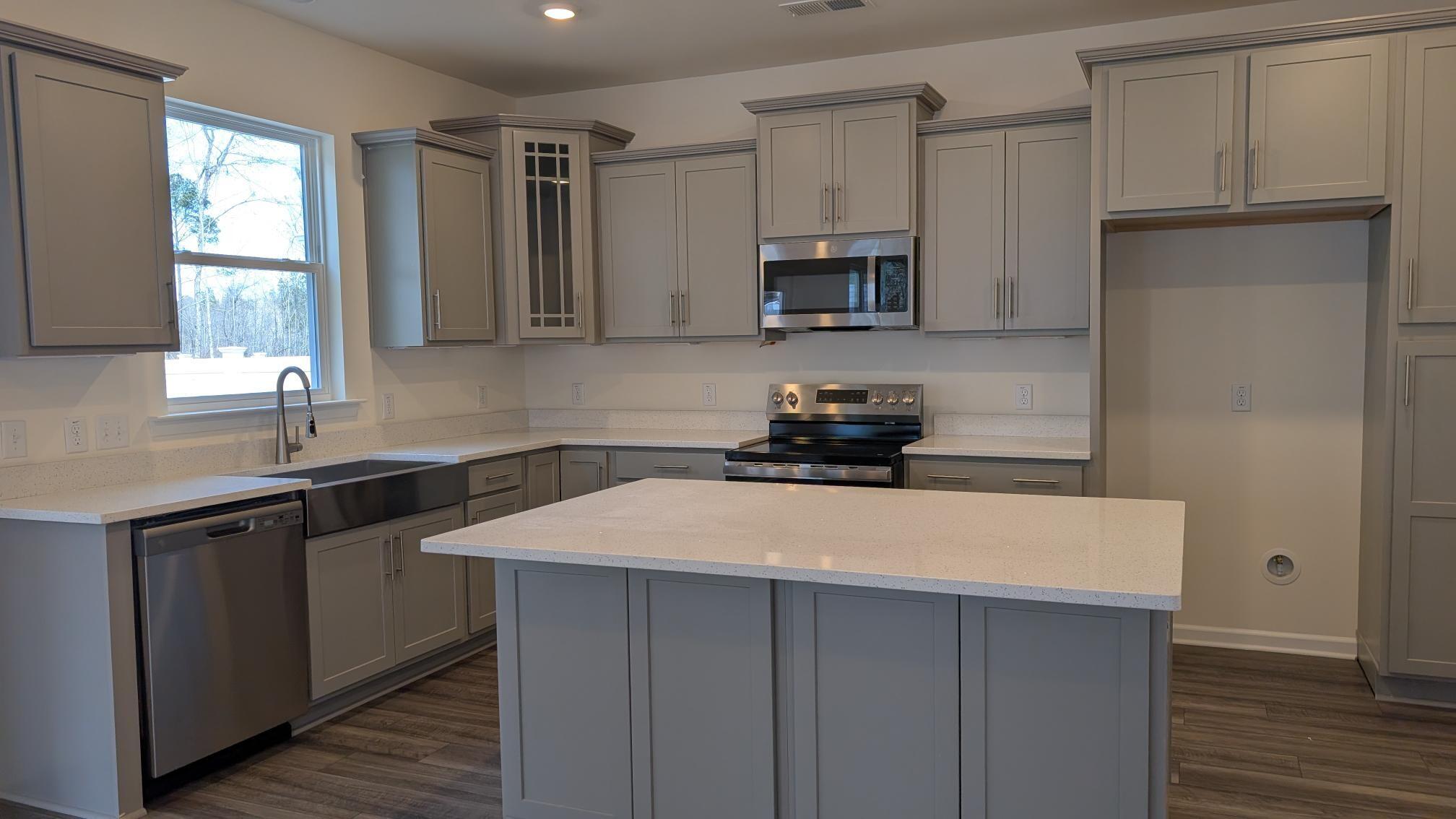 227 Palfrey Drive Ridgeville, SC 29472 - Photo 6 of 24 Kitchen .