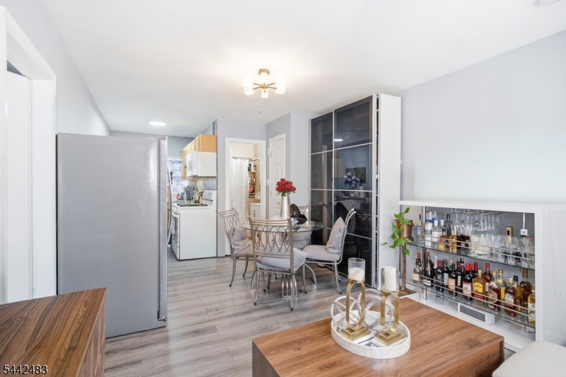 829 Allen Street, Unit 4 Elizabeth, NJ 07202 - Photo 25 of 40