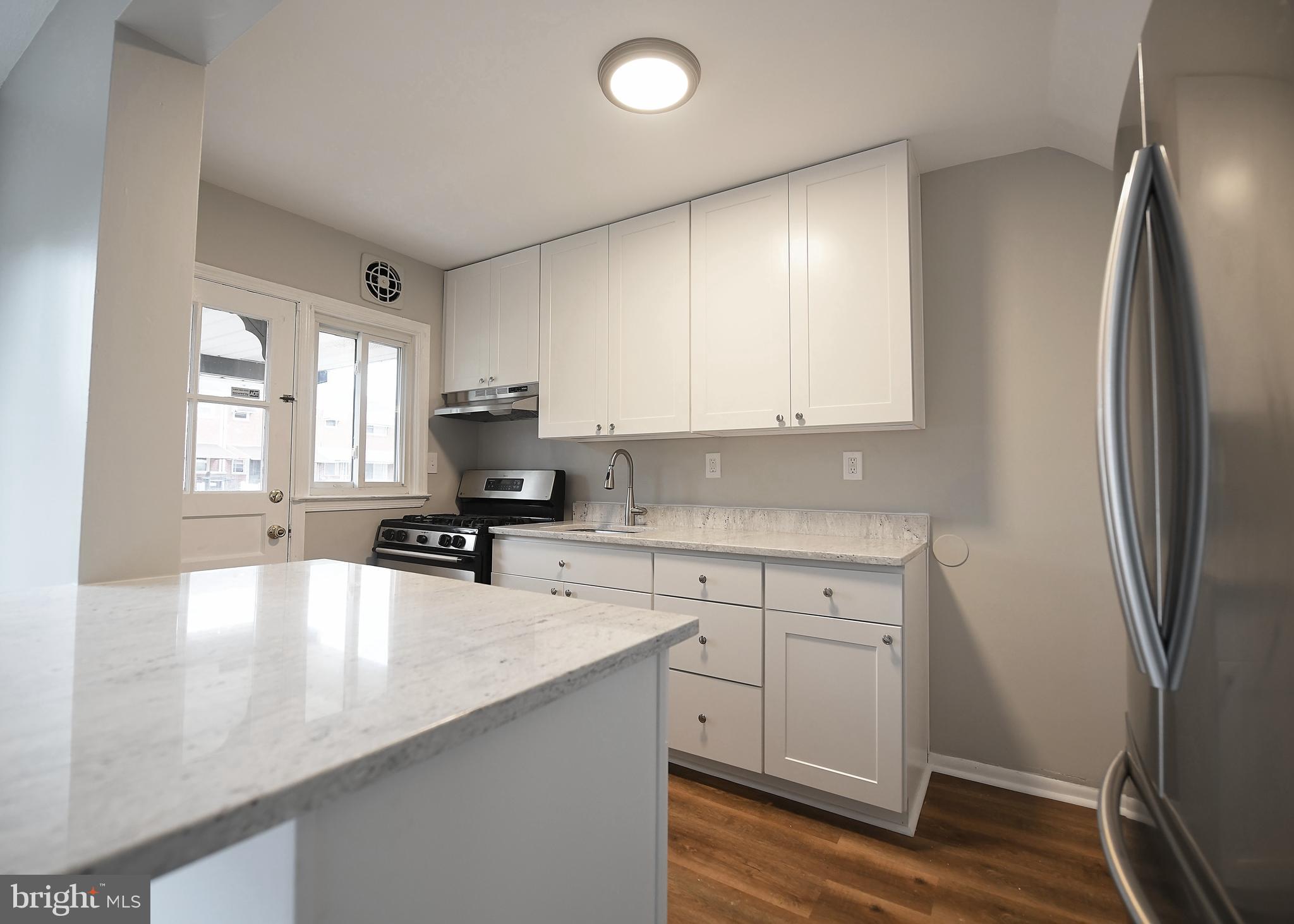 2240 Redthorn Road Baltimore, MD 21220 - Photo 14 of 39 Kitchen