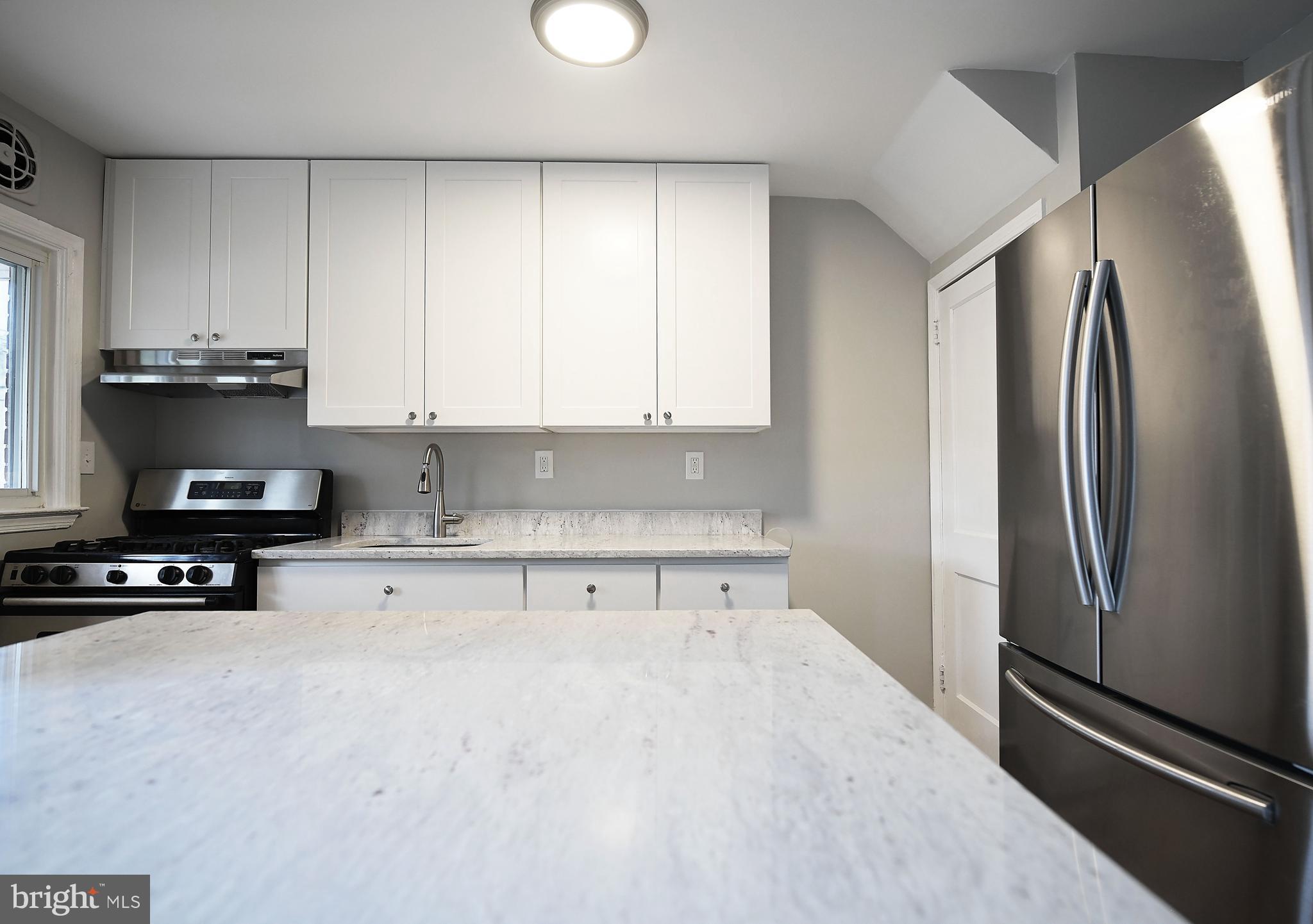 2240 Redthorn Road Baltimore, MD 21220 - Photo 15 of 39 Kitchen