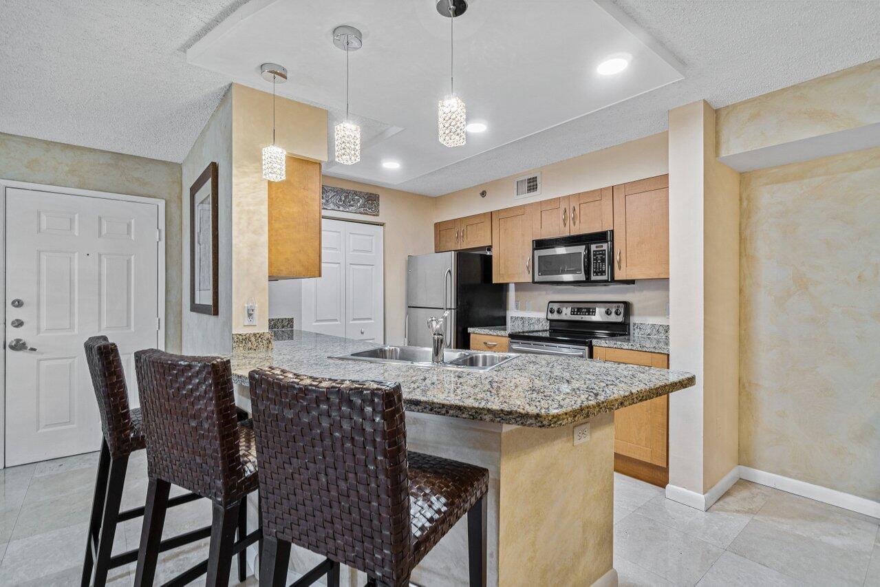 3151 Clint Moore Road, Unit 104 Boca Raton, FL 33496 - Photo 10 of 38 324