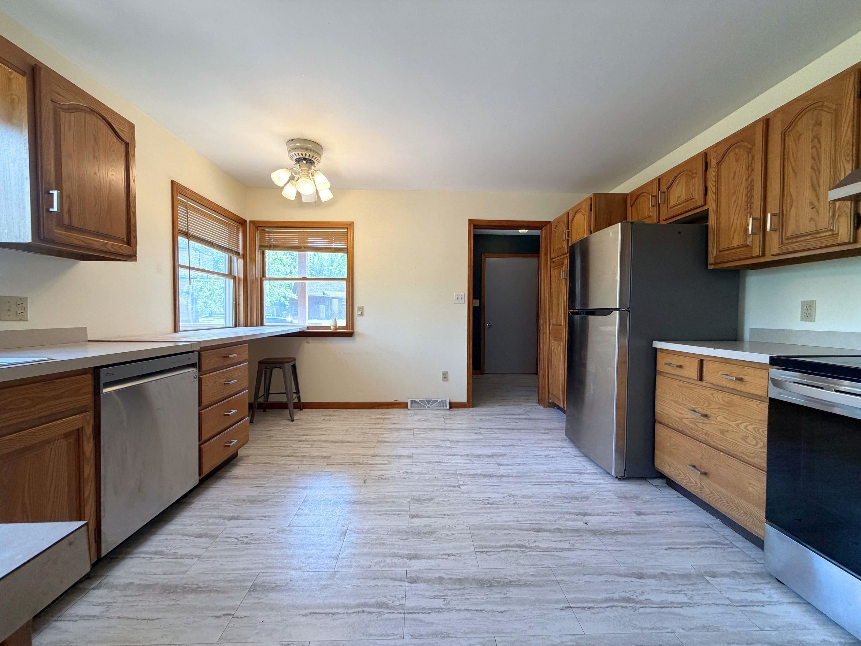 1496 West Dodge Road Clio, MI 48420 - Photo 19 of 62 50220360-e730abed-80bf-4b77-aafb-b8764353845a.JPG