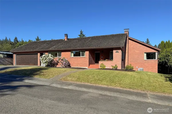 $579,900 | 2518 South Oak Street, Port Angeles, WA 98362