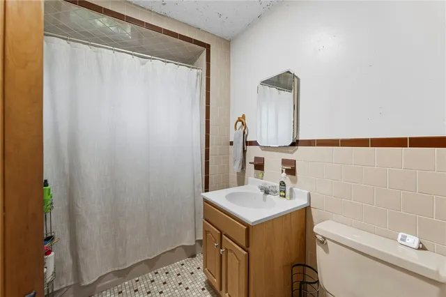 $319,000 | 25 Jillson Avenue, Woonsocket, RI 02895