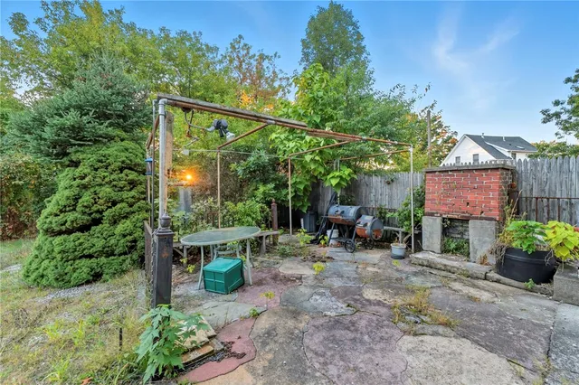 $319,000 | 25 Jillson Avenue, Woonsocket, RI 02895