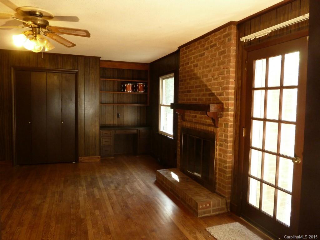 5633 Faulconbridge Road Charlotte, NC 28227 - Photo 11 of 19 Gallery Image 11