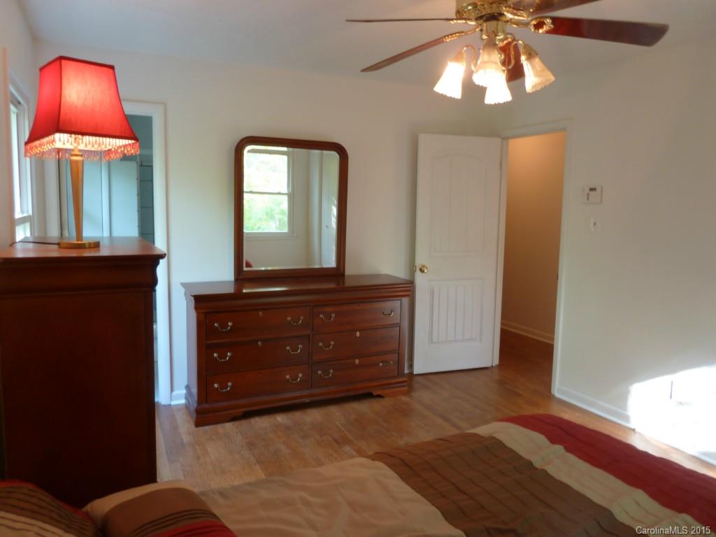 5633 Faulconbridge Road Charlotte, NC 28227 - Photo 14 of 19 Gallery Image 14
