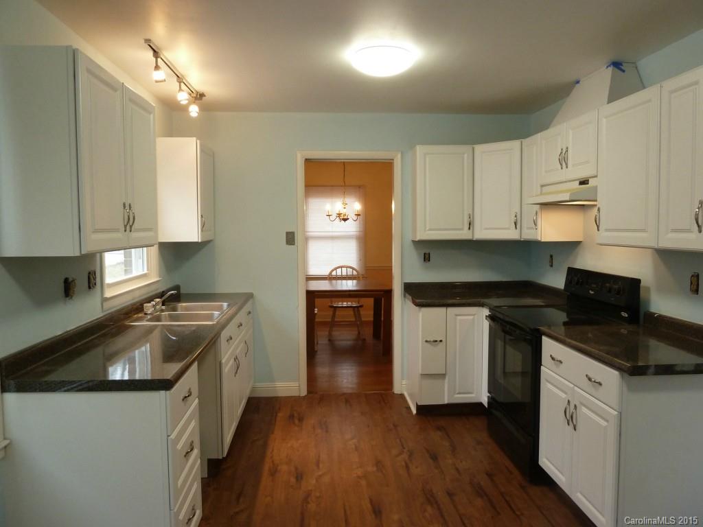 5633 Faulconbridge Road Charlotte, NC 28227 - Photo 6 of 19 Gallery Image 6