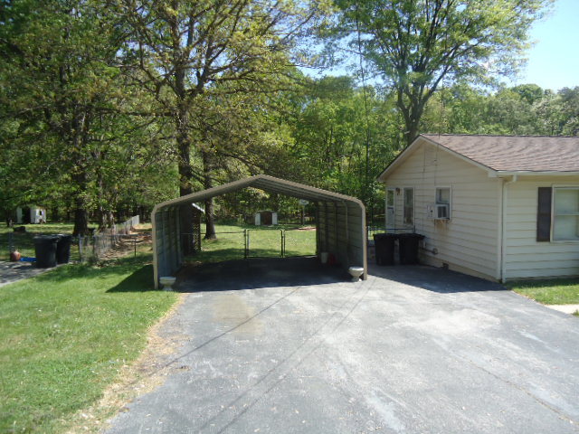 1001 Martin McNeil Road Salem, VA 24153 - Photo 3 of 34 Carport