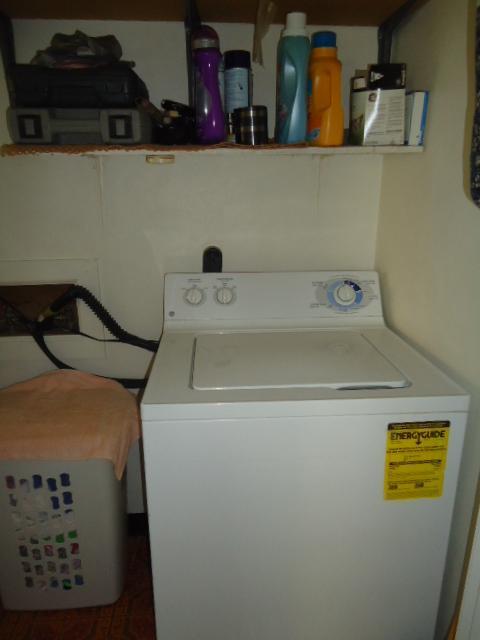 1001 Martin McNeil Road Salem, VA 24153 - Photo 22 of 34 Laundry