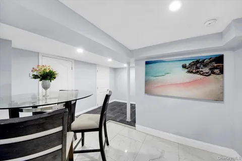 $799,000 | 75 West Kingsbridge Road, Mount Vernon, NY 10550