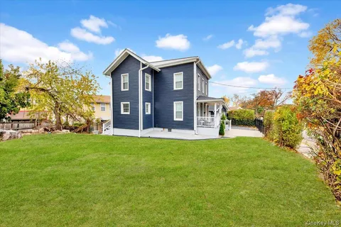 $799,000 | 75 West Kingsbridge Road, Mount Vernon, NY 10550