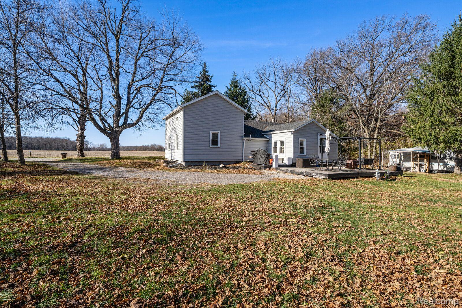 11792 Townsend Road Milan, MI 48160 - Photo 21 of 33 Gallery Image 21