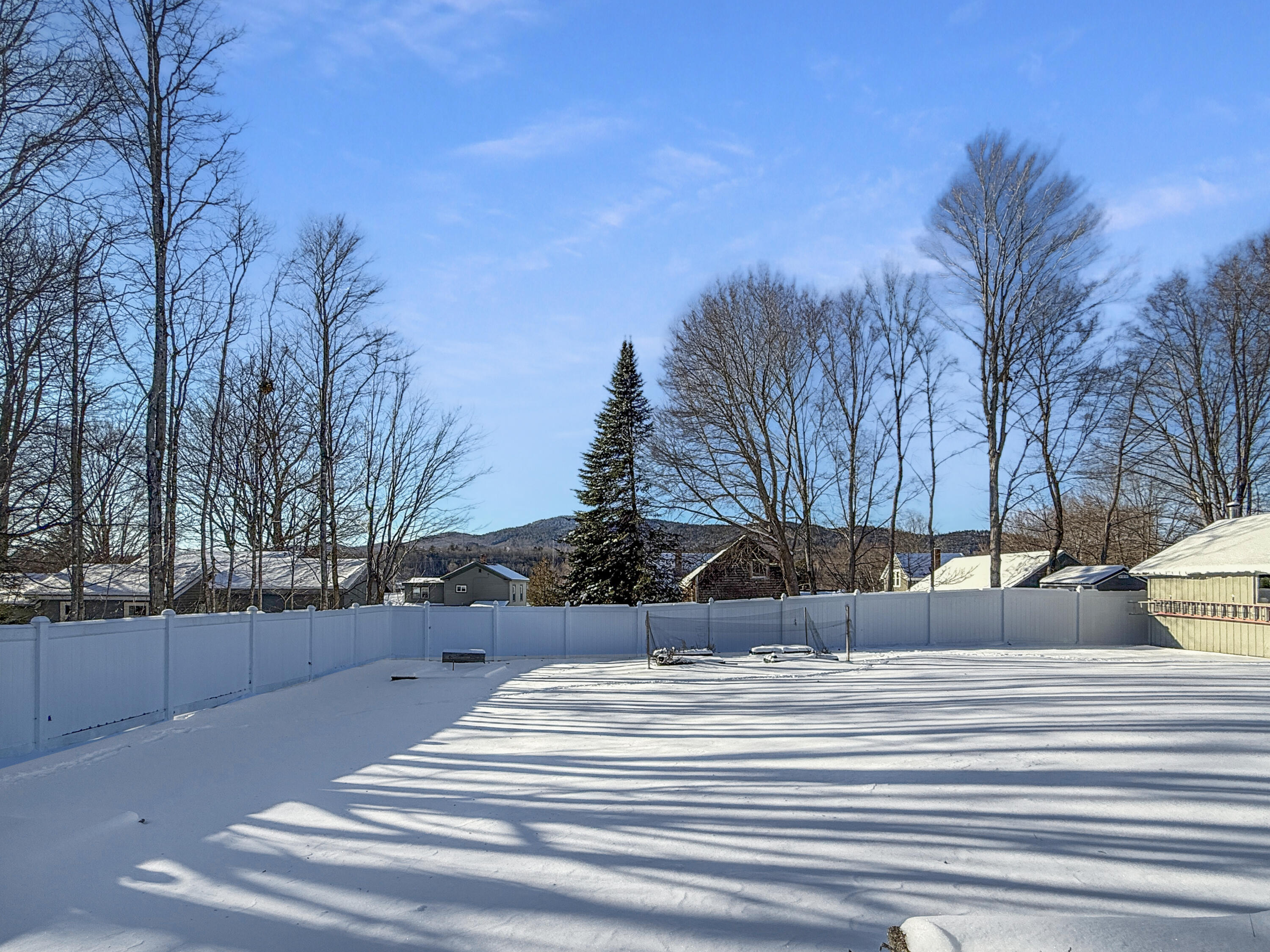 36 North Wiggin Street Greenville, ME 04441 - Photo 5 of 23 5771abd2c99eddf1a4c1fb991f876dabd0a502fe