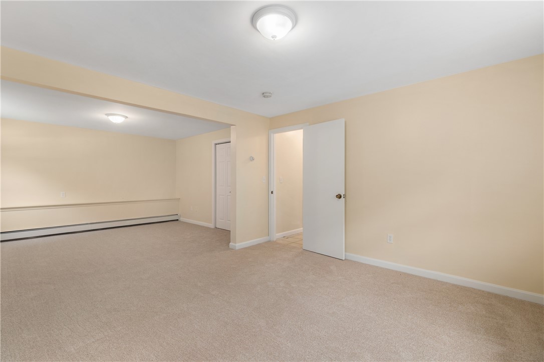 94 Ridgewood Road Middletown, RI 02842 - Photo 21 of 31