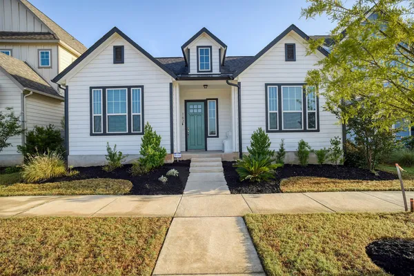 $400,000 | 162 Adelton Boulevard, Bastrop, TX 78602