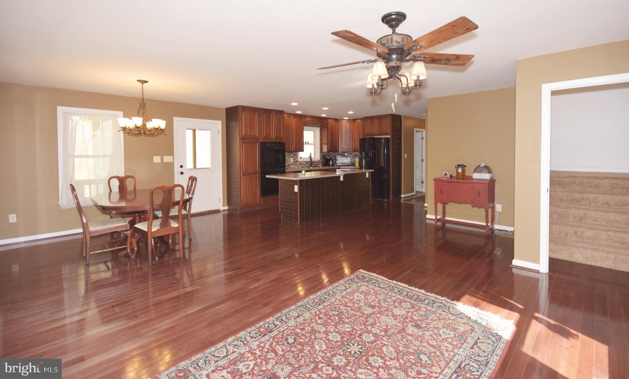 55 Timberline Ridge Road Front Royal, VA 22630 - Photo 5 of 41 Living room