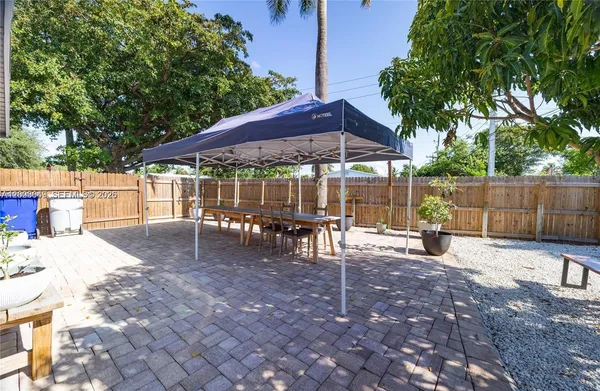 $419,000 | 2950 Northeast 11th Avenue, Pompano Beach, FL 33064