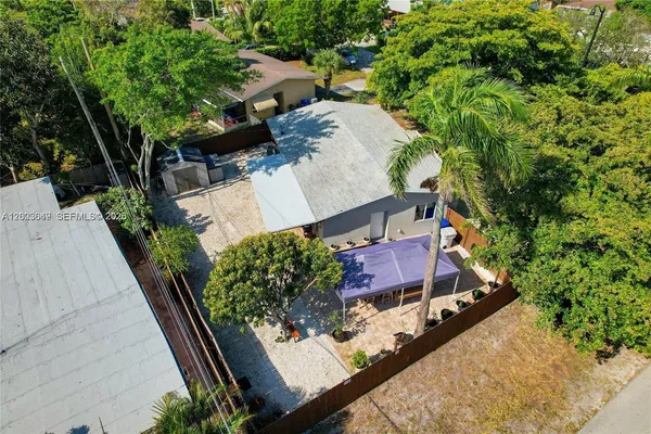 $419,000 | 2950 Northeast 11th Avenue, Pompano Beach, FL 33064