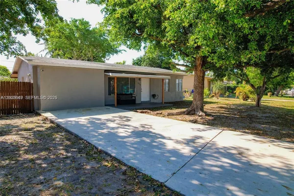 $419,000 | 2950 Northeast 11th Avenue, Pompano Beach, FL 33064