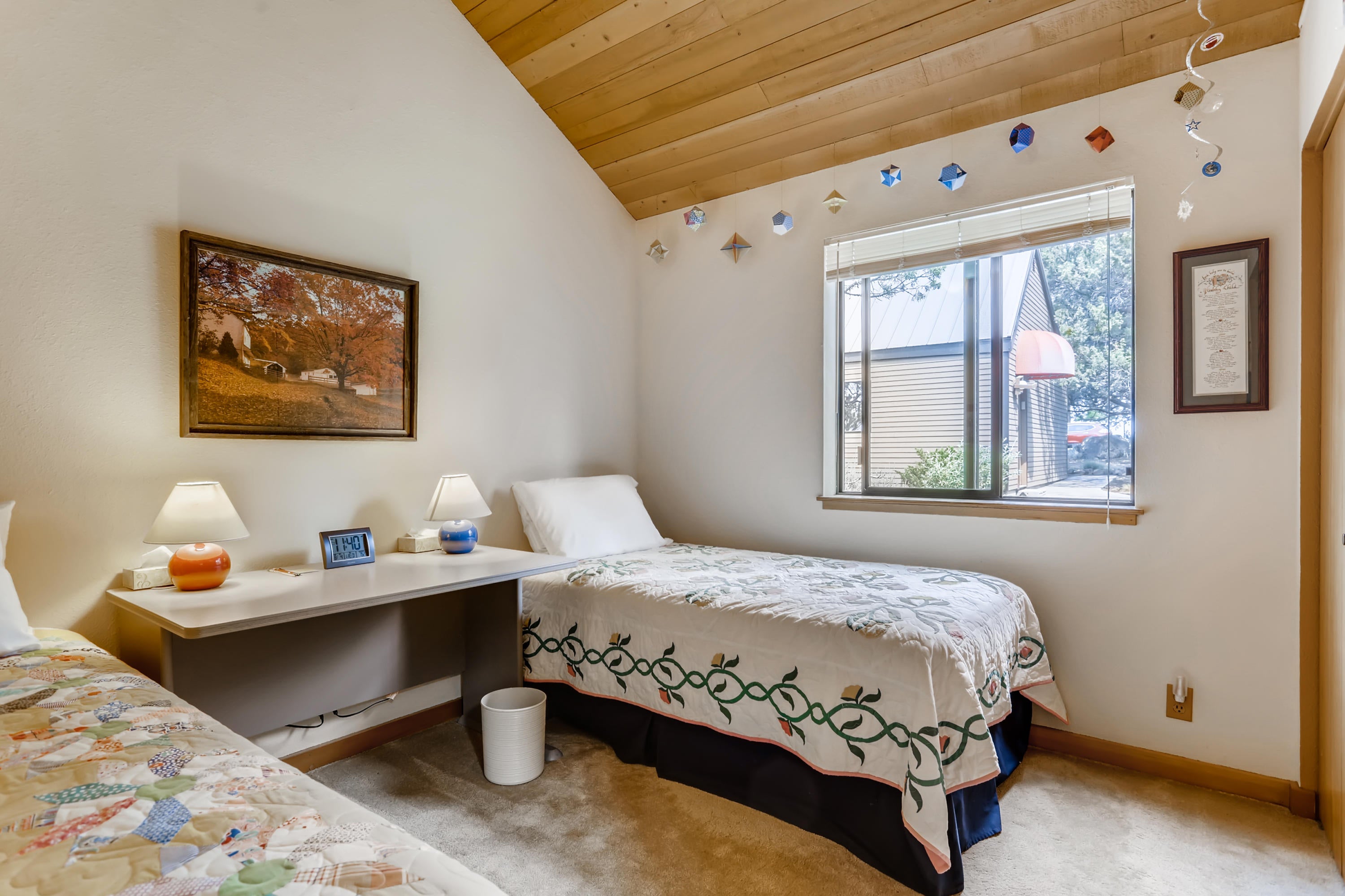 19695 Ridgewood Drive Bend, OR 97703 - Photo 15 of 21 3rd bedroom, with vaulted wood ceiling.