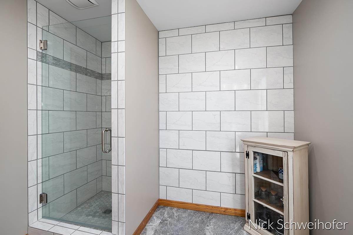 5142 7 Mile Road Bay City, MI 48706 - Photo 16 of 53