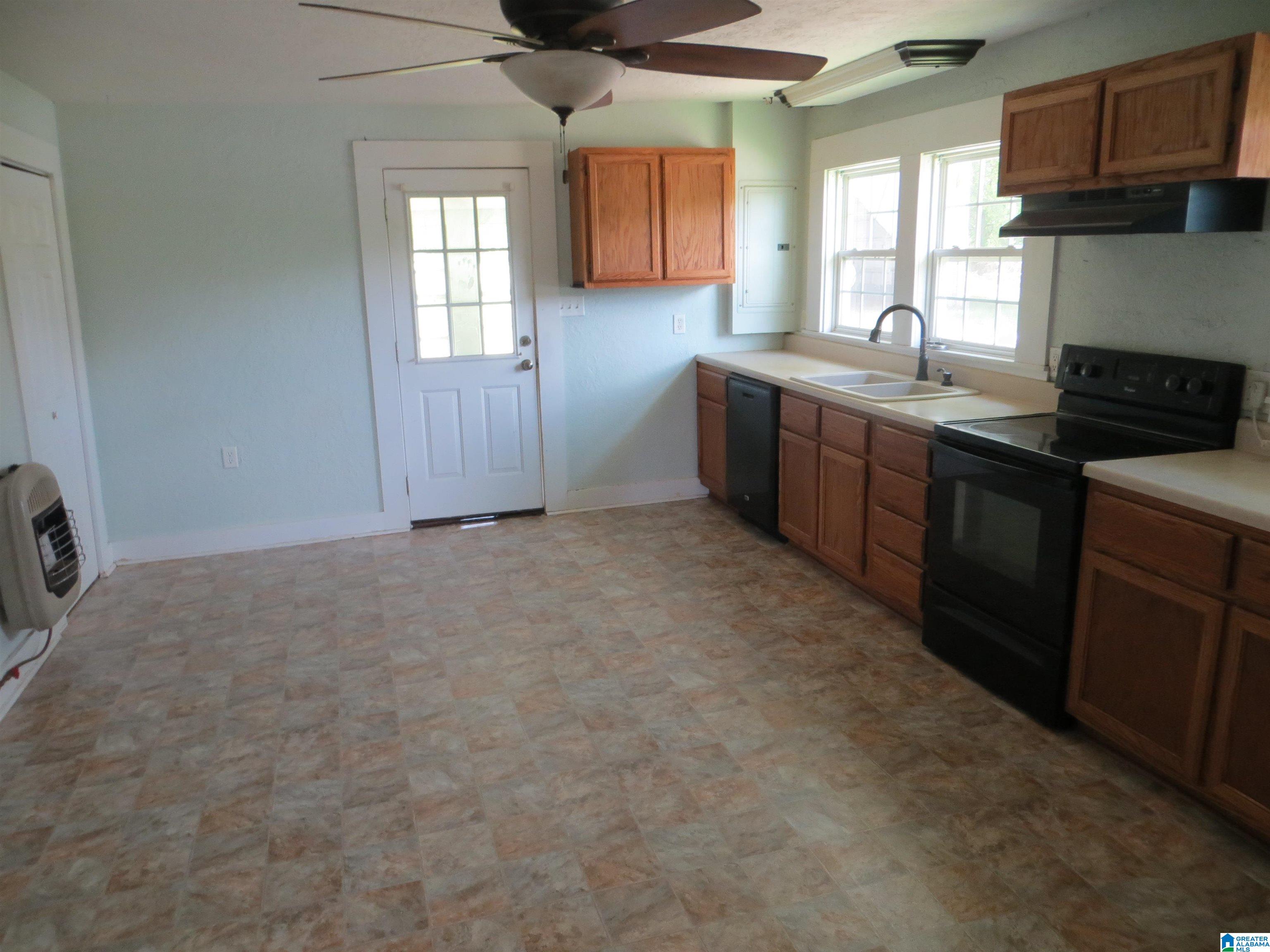 237 Pinson Road Anniston, AL 36201 - Photo 15 of 41 Gallery Image 15