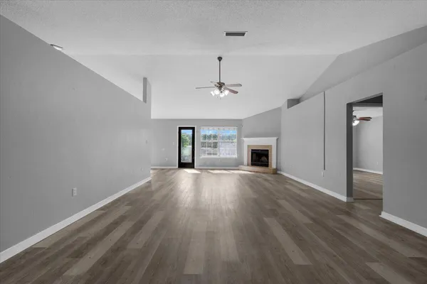 $334,900 | 427 Triton Street, Crestview, FL 32536