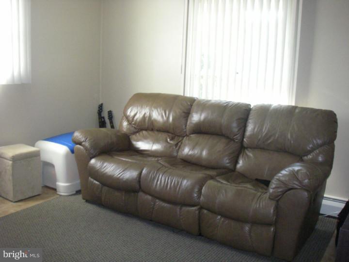 42 Quiet Road Levittown, PA 19057 - Photo 8 of 12 Den