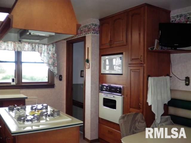 12615 140th Street West Taylor Ridge, IL 61284 - Photo 7 of 11 Gallery Image 7