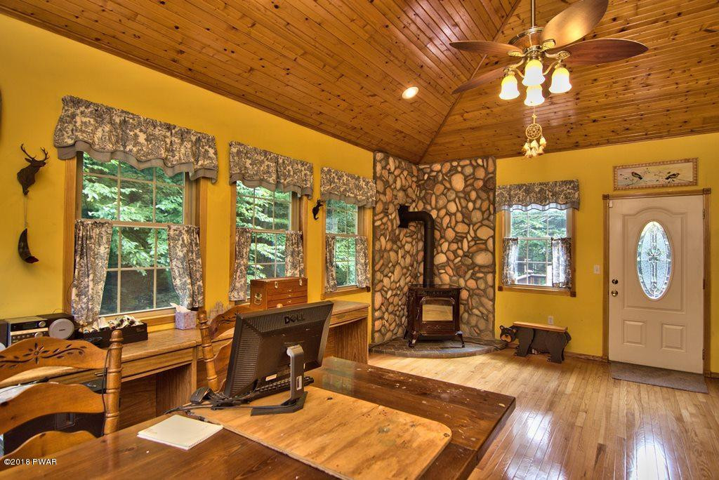 276 Ridgewood Circle Lake Ariel, PA 18436 - Photo 16 of 89 Florida Room View 2