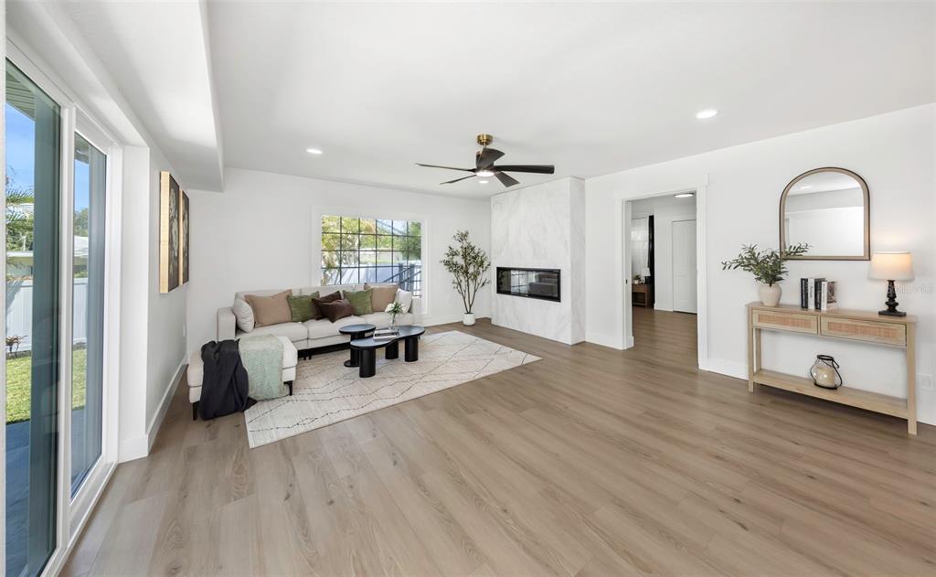 318 Mehlenbacher Road Belleair, FL 33756 - Photo 19 of 64