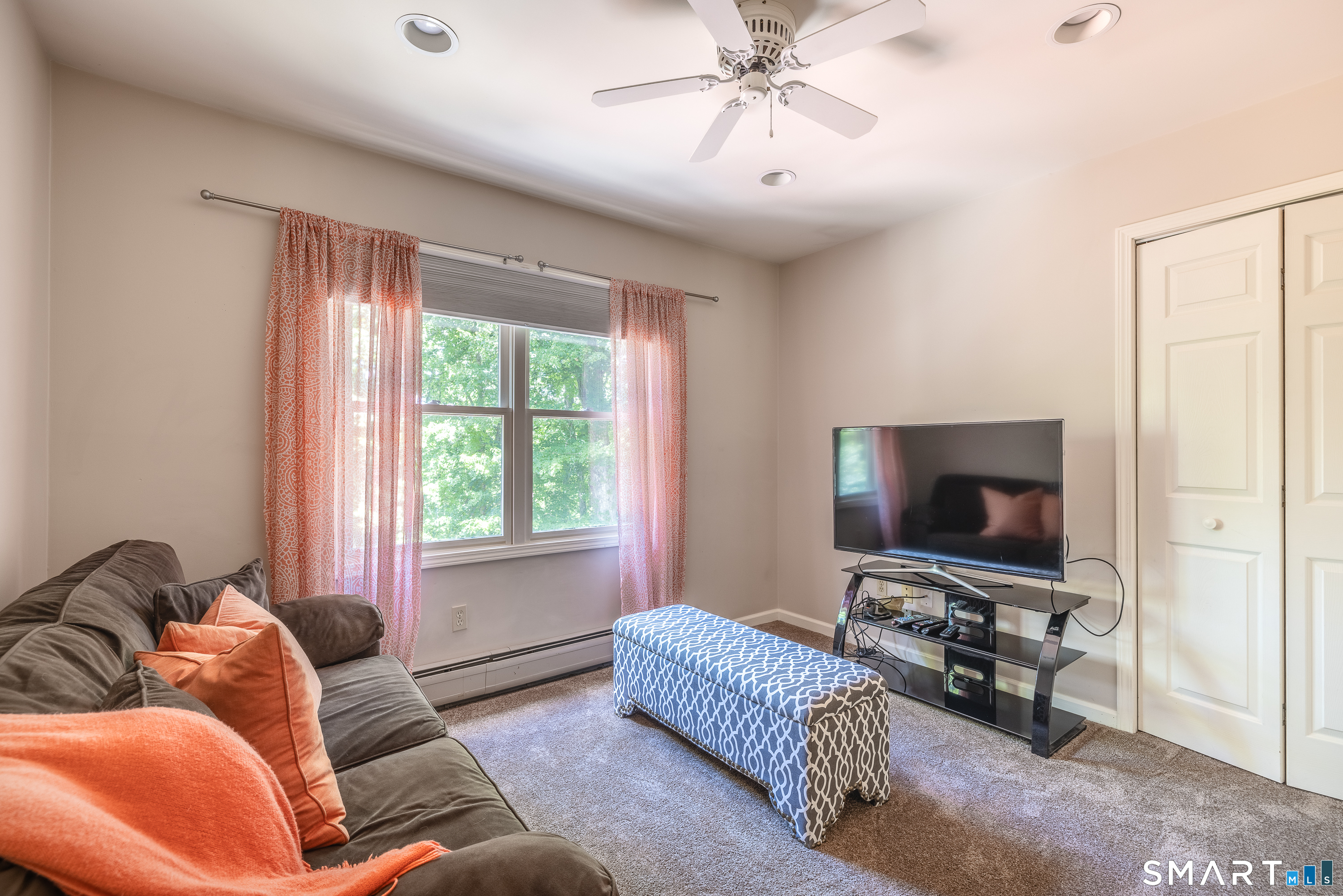17 Sweet Meadow Road Newtown, CT 06470 - Photo 19 of 40
