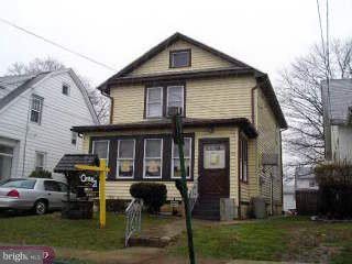 122 East Avon Road Brookhaven, PA 19015 - Photo 1 of 6 Gallery Image 1