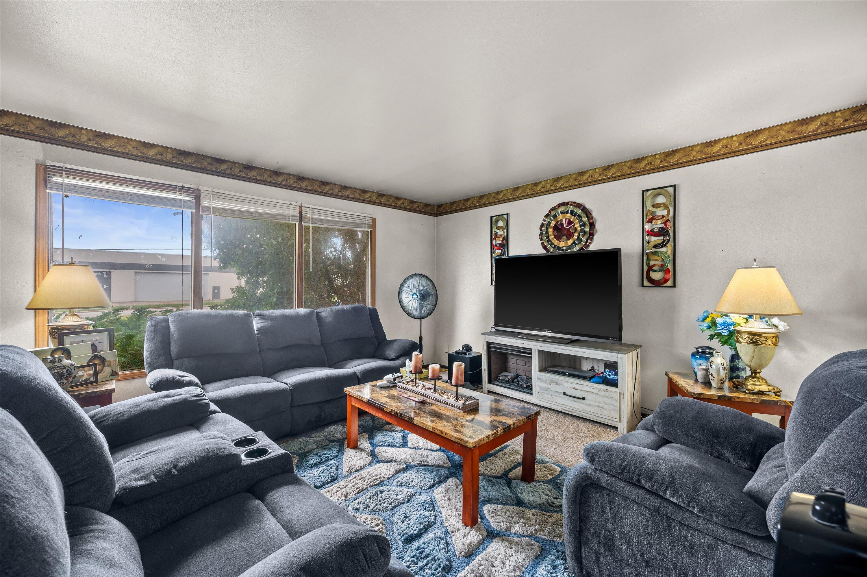 6540 West Mill Road, Unit 6542 Milwaukee, WI 53223 - Photo 5 of 33 6542 LR View 3