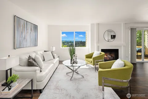 $518,000 | 3809 131st Lane Southeast, Unit J2, Bellevue, WA 98006
