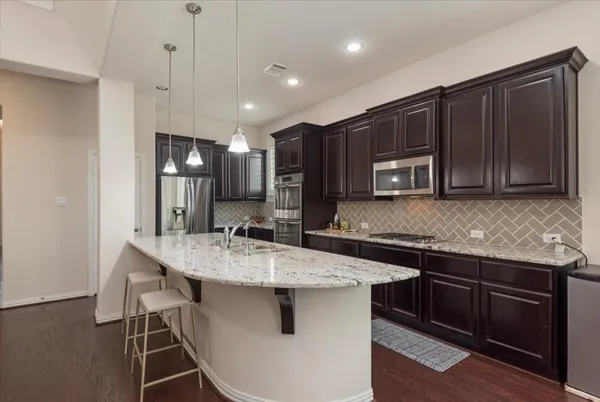 $500,000 | 3930 Desert Zinnia Court, Manvel, TX 77578