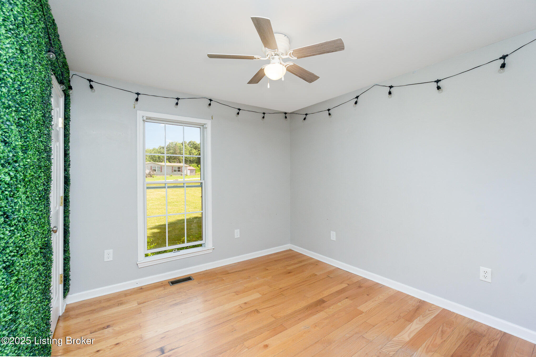 404 Persell Road Bedford, KY 40006 - Photo 22 of 40 Bedroom