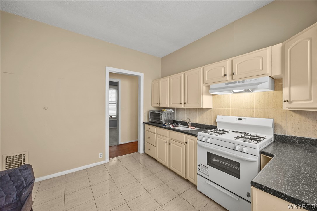 2280 Main Street Buffalo, NY 14214 - Photo 7 of 37