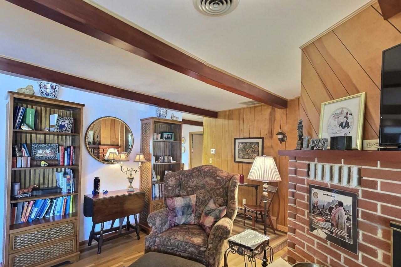 927 Silver Lake Road Eagle River, WI 54521 - Photo 17 of 36 Gallery Image 17