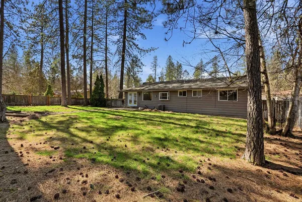 $450,000 | 1223 West Bellwood Drive, Spokane, WA 99218