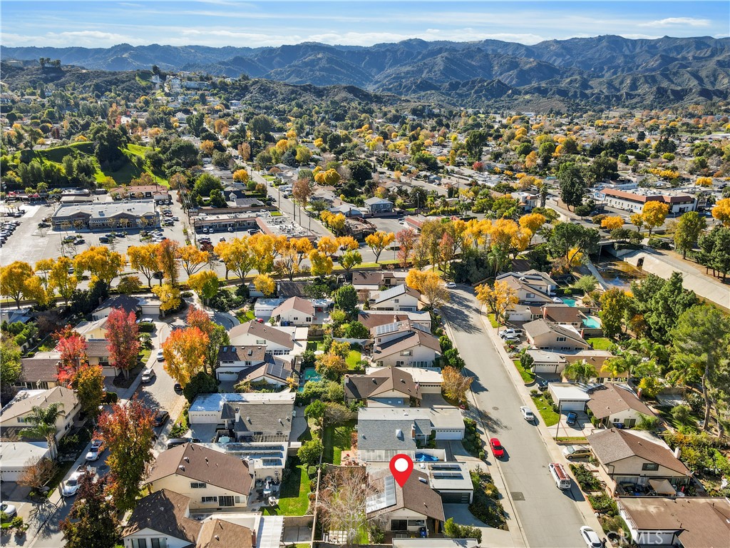 25236 Vía Sistine Valencia, CA 91355 - Photo 35 of 40