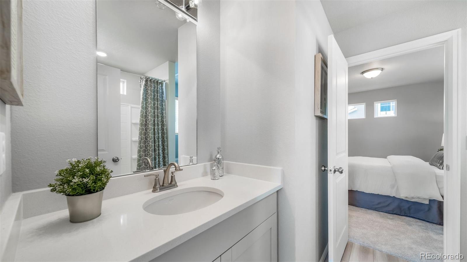 3960 North Rome Street Aurora, CO 80019 - Photo 32 of 38 Gallery Image 32
