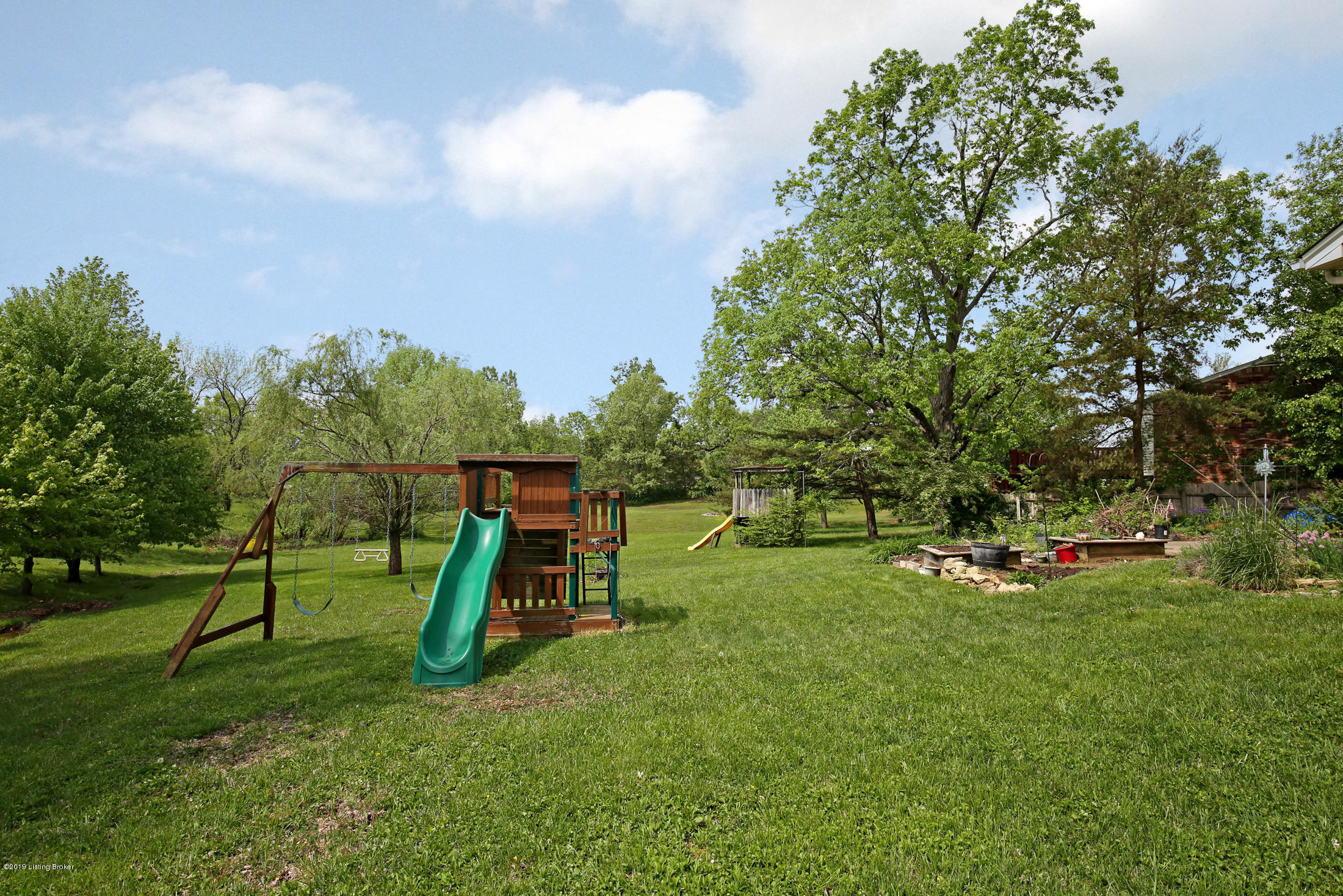 4315 Seagrape Road Louisville, KY 40299 - Photo 30 of 31 Playset to remain
